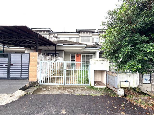 Double storey cassia bandar putera 2 klang