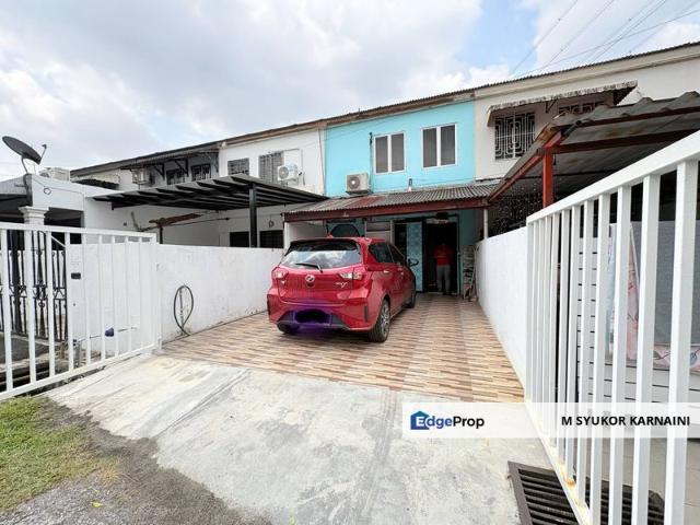 Double Storey cluster house Jalan Rotan Semut Seksyen 18 Shah Alam
