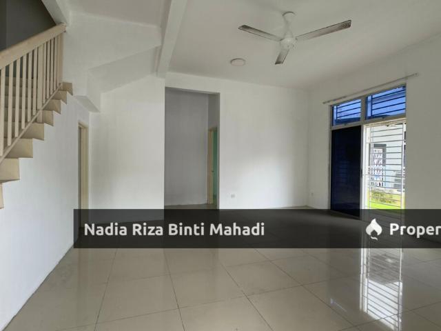 2 Storey Cluster Semi D House in Bandar Saujana Putra Ivory Residences