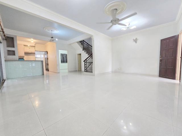 Double Storey Corner Taman Ehsan Jaya Desa Cemerlang Tebrau Austin