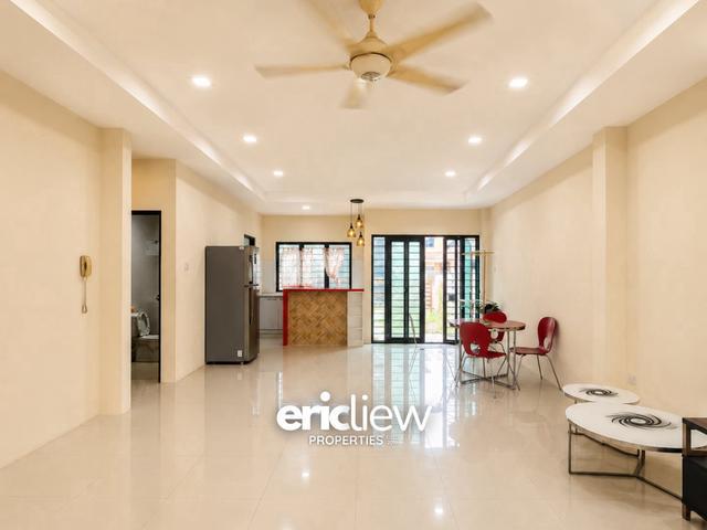 Double Storey Corner Townhouse at MJC One Residency Nego till deal