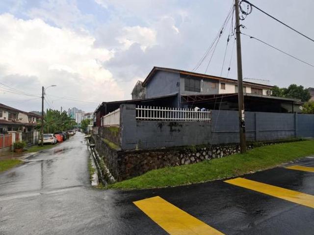 Double Storey CORNER Balakong Seri Kembangan