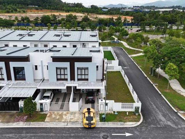 DOUBLE STOREY CORNER LOT at Setia EcoHill 2 Semenyih