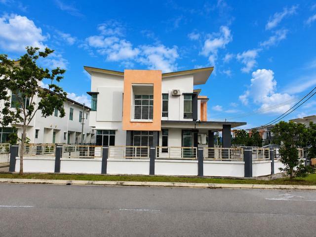 Double Storey CORNER LOT Bandar Hillpark Puncak Alam TERMURAH