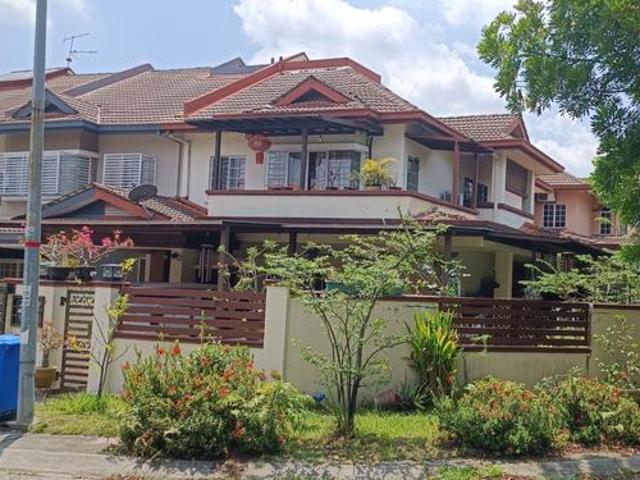 Double Storey Corner Lot For Sale