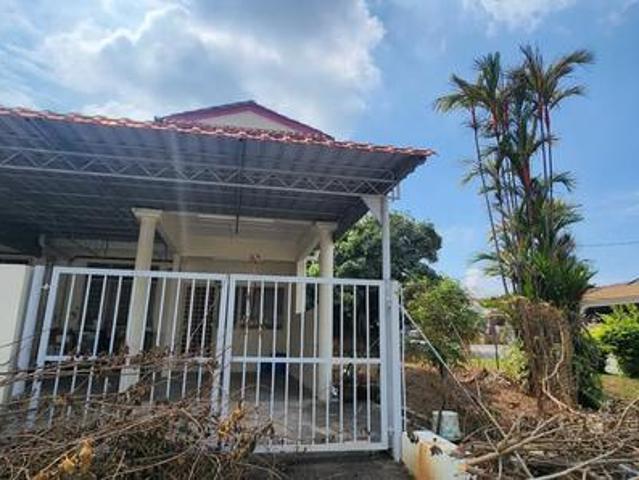 Double Storey Corner Lot House Taman Permai Seremban