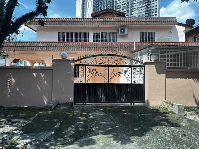 Double Storey Corner lot Sri Rampai
