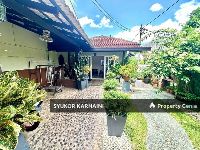 Double Storey Corner Lot Taman Melawati