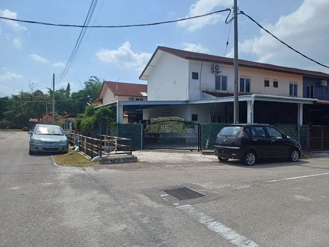 Double Storey Corner Lot Taman Sri Nilam Tangkak