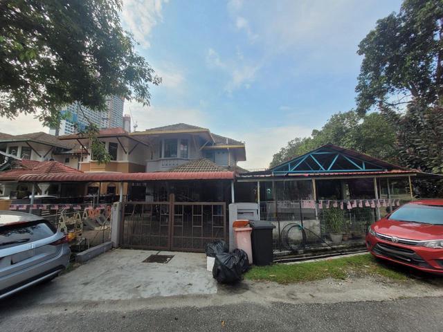 Double Storey Corner Lot Terrace House Seksyen 7 Kota Damansara