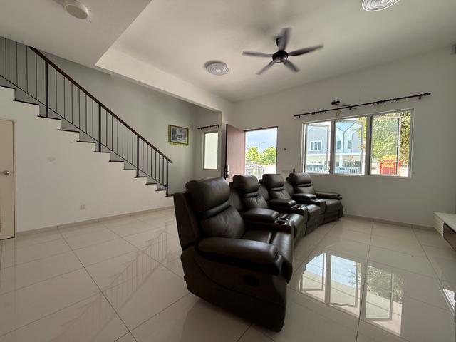Double Storey Eco Forest Semenyih Partial Furnish Gated Guared