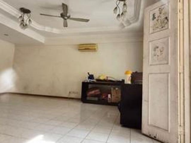 Double Storey END LOT Bandar Mahkota Cheras FREEHOLD RENOVATED