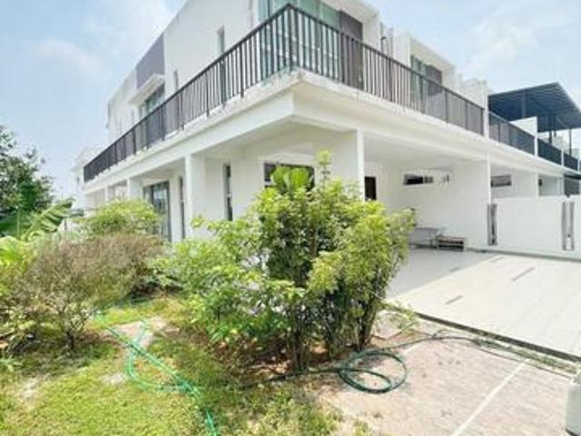 Double Storey End Lot Bandar Alam Megah Ria Rinting Seri Alam Masai