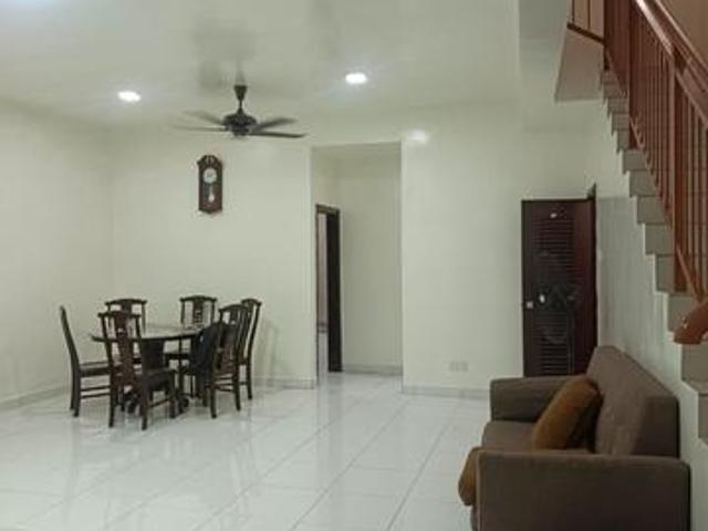 Double Storey End Lot Terrace House Perjiranan 12 Bandar Dato Onn JB
