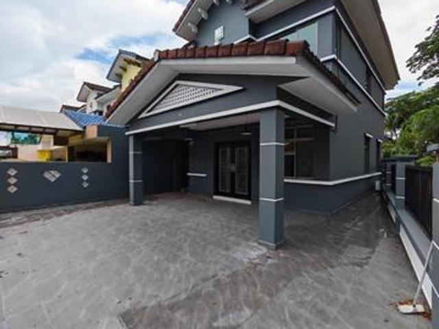 Double storey Endlot puteri park puteri wangsa ulu tiram tebrau johor
