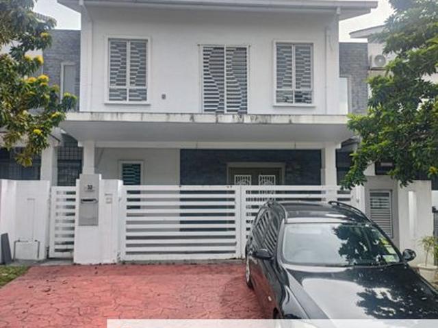 Double Storey house for sale at Shah alam