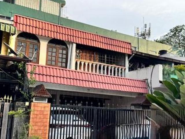 1Storey Terrace House for Rent Taman Perling Johor Bahru 4R2B