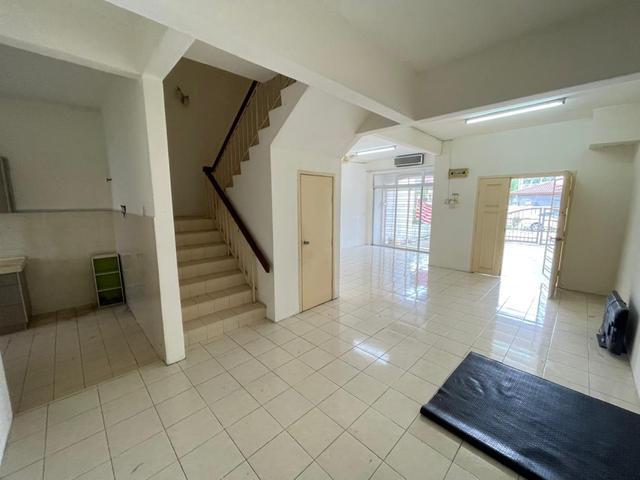 Double Storey Freehold Taman Ukay Bistari Ampang 20x70 Facing Open