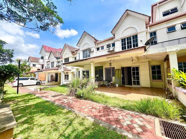 Double Storey Garden Terrace House Presint 8 Putrajaya