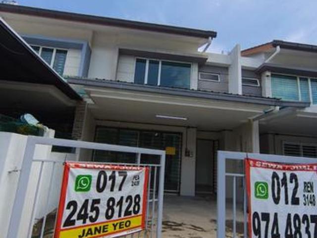 Double Storey House at Bandar Saujana Putra sp1 new house