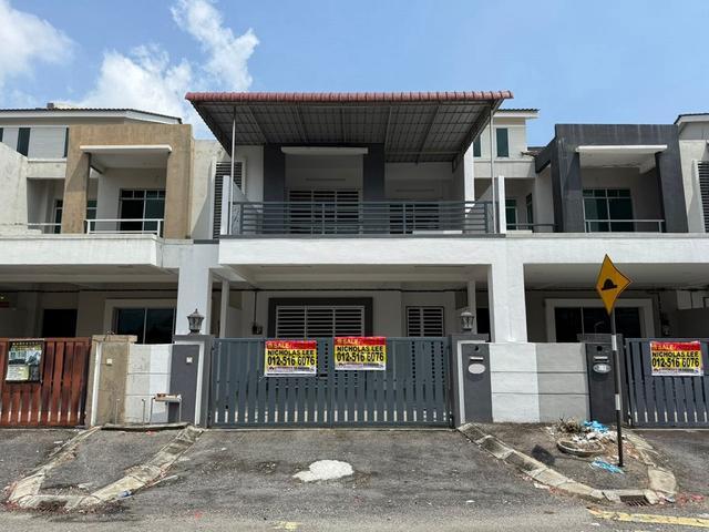 Double Storey House at Pasir Puteh