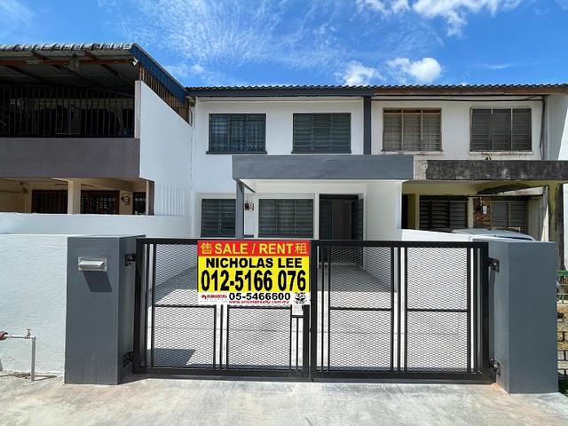 Double Storey House at Taman Cempaka