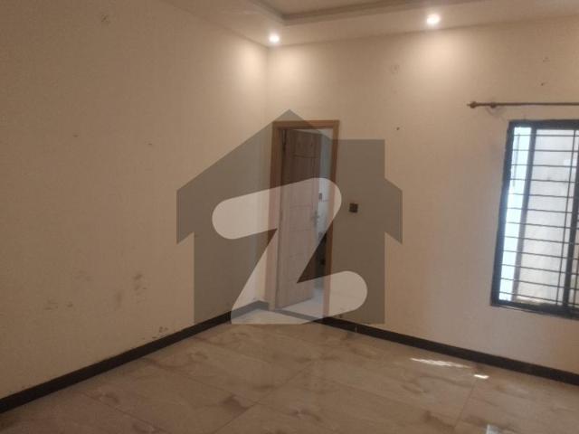Double Storey House Available For Rent With All Utilities Caltex Road