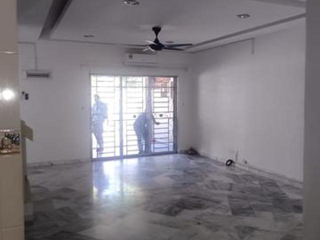 double storey house Bandar Mahkota cheras sek 1