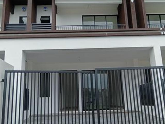 Double Storey House for Rent in Myra Alam Puncak Alam