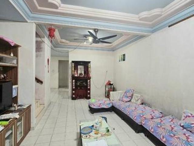Double Storey House for Sale Bukit Gemilang Skudai near to Mutiara