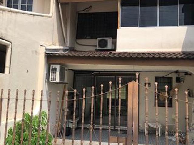 Double Storey House For Sale in SS19 Subang Jaya Below Market