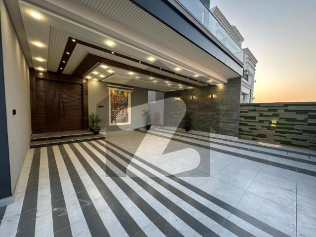 Double Storey House For Sale Royal Orchard Block C