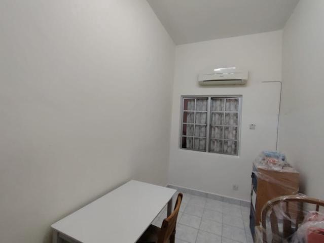 Double Storey House For SaleTaman Puchong Prima