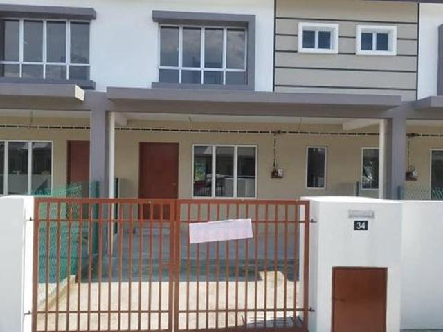 Double Storey House in Meru Klang