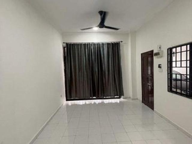 Double Storey House Jalan Bakawali Johor Jaya Near Highway Aeon