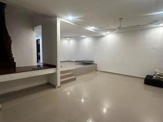 Double Storey House Jalan Jeram Taman Tasek Near Highway