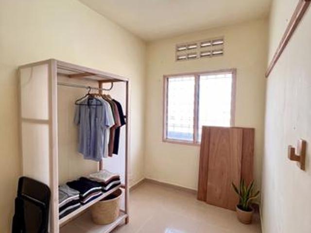 Double Storey House Jln Wawasan Bandar Baru Ampang Original condition