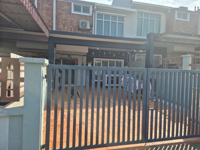 Double Storey House Pelangi Semenyih 2 22x70
