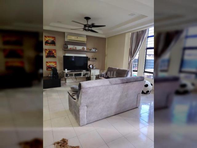 Double Storey House Renovated Taman Thivy Jaya Rasah Seremban Sale