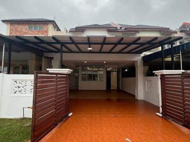 Double Storey House Taman Nusa Indah 4R3B Fully Furnished