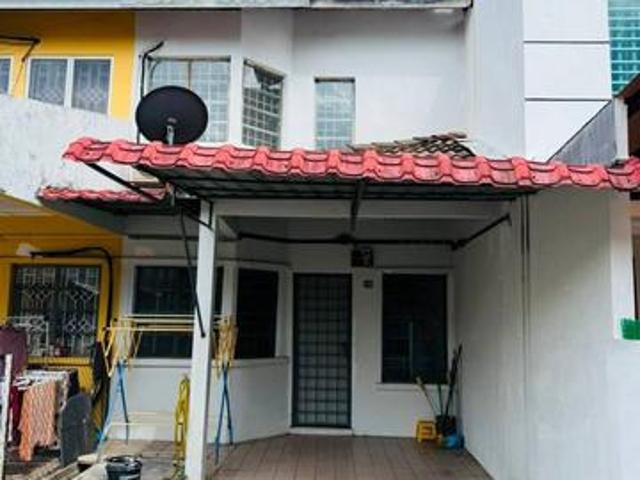 Double Storey House Taman Industri Bolton Gombak
