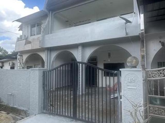 Double Storey House Taman JayaSkudai