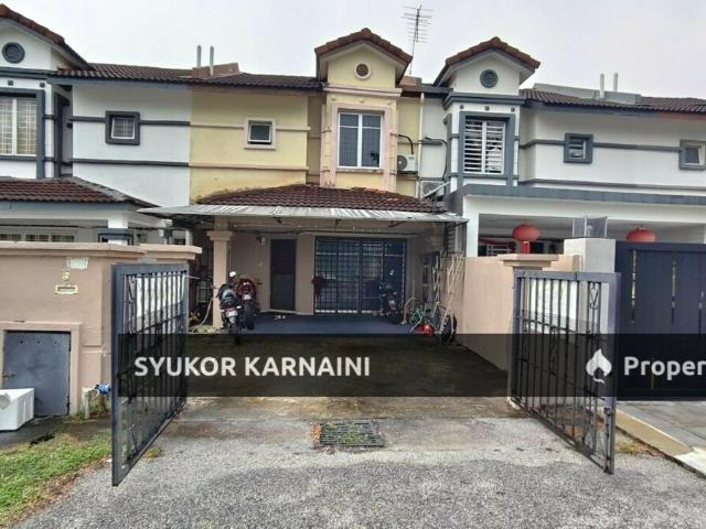 Double Storey House Taman Putra Prima, Puchong