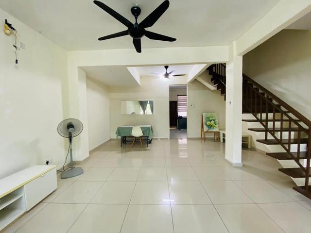 Double Storey House Taman Perepat Indah Kapar Klang for Rent