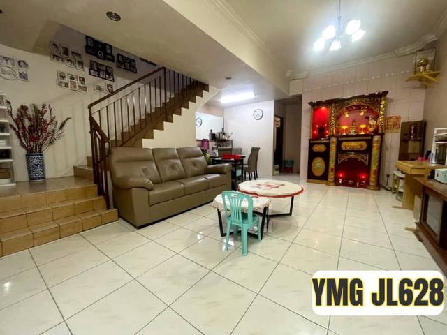 Double Storey House Taman Suria Pendamar Port Klang for Sale