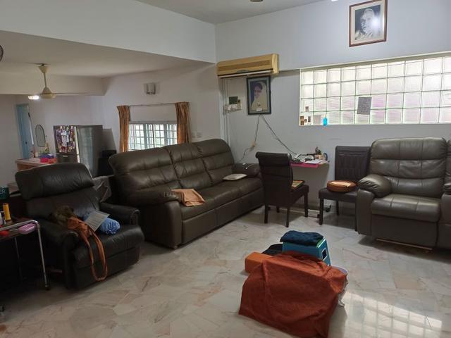 Double storey house Wangsa Baiduri ss 12 Subang Jaya Near SJMC ss 15