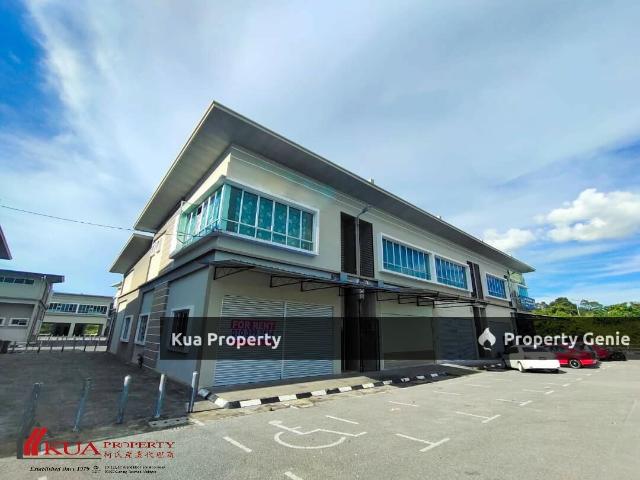 Double Storey Industrial Warehouse / Shoplot Located at Moyan