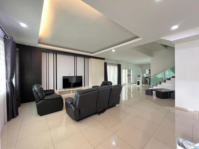 Double Storey Inter Corner Terrace Bundusan Auto Gated