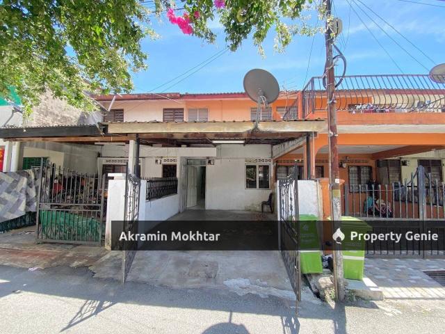 Double Storey Intermediate Taman Beringin, Jinjang, Kuala Lumpur