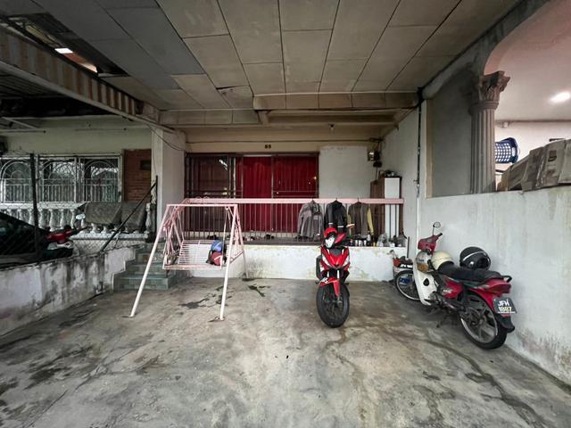 Double Storey Intermediate Taman Sri Gombak Fasa 6 For Sale